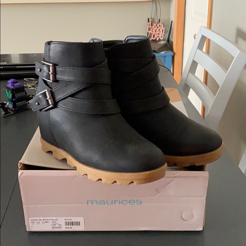 Maurices Black Buckle Wedge Boots. Size 7